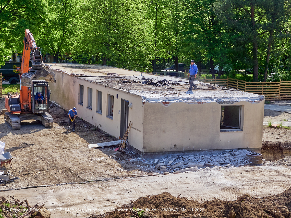 11.05.2022 - Baustelle am Haus für Kinder in Neuperlach